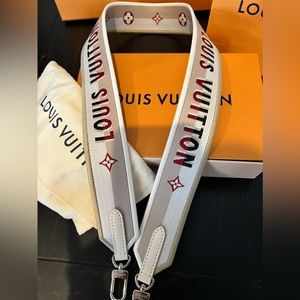 Sold❣️ Louis Vuitton logo shoulder strap wide/ guitar strap grey/red